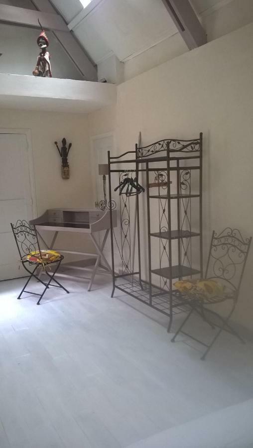 Bed and Breakfast l'atelier à Parnes Extérieur photo